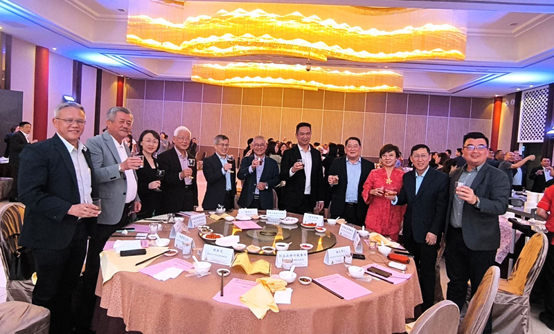 张聒翔:推动双方合作 森政府全力助中资落地