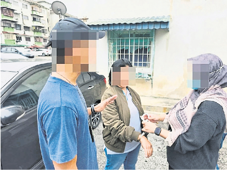 移民局 官员 外籍人士 司机