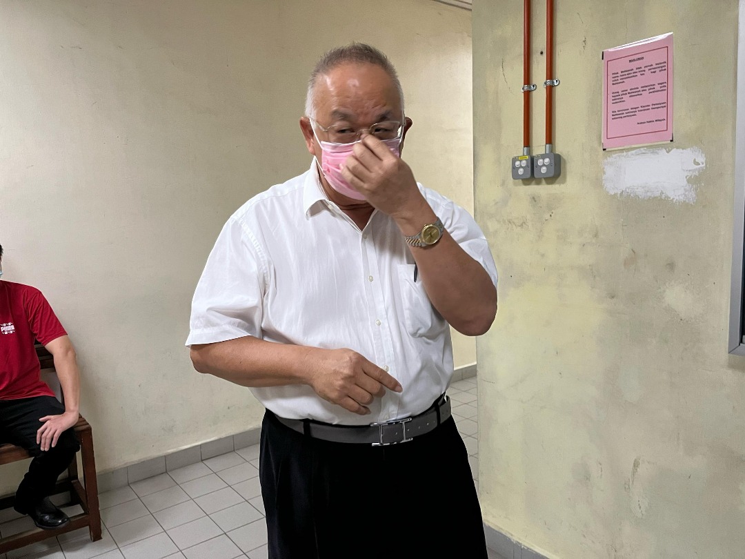 假冒彭亨拿督被控 槟前州席候选人不认罪