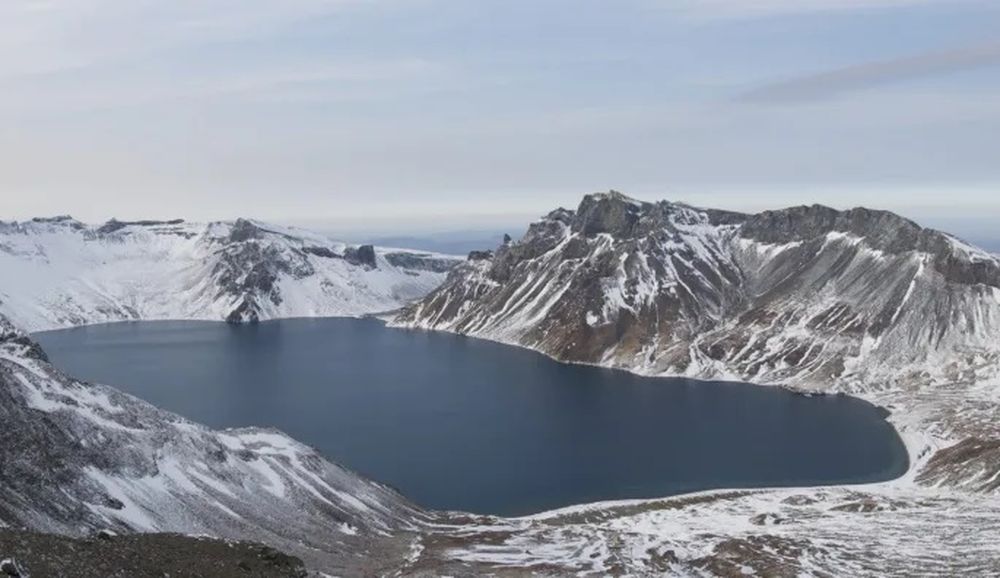 朝鲜白头山入选世界地质公园
