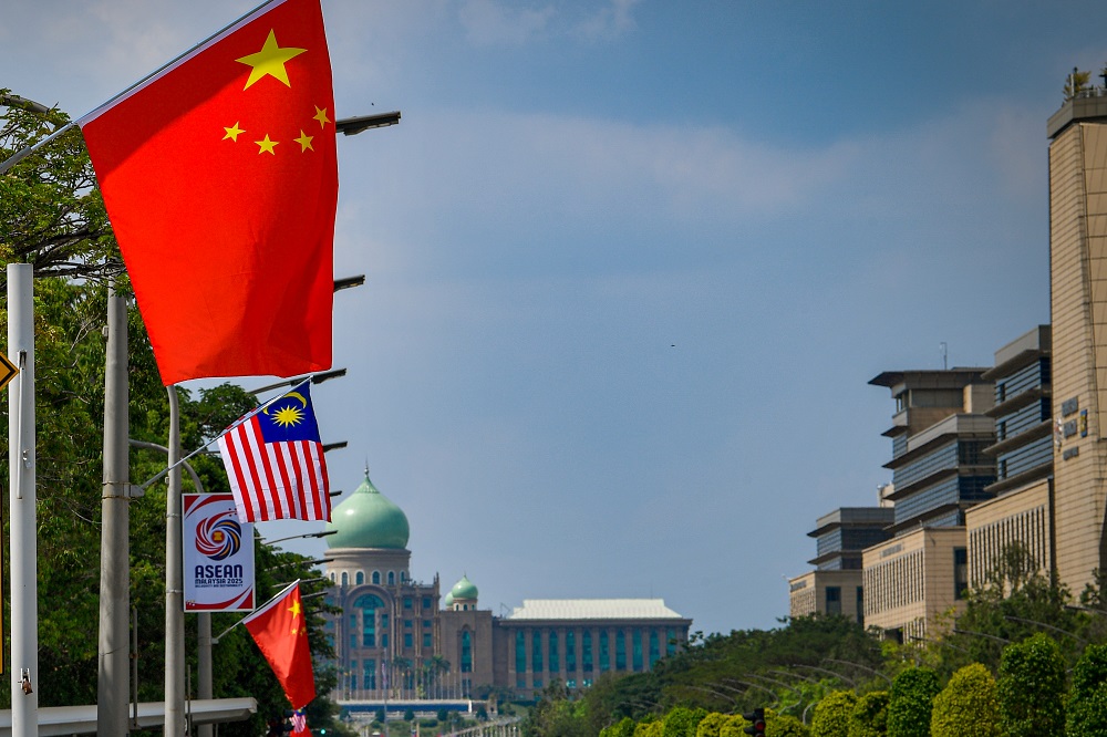 习近平访马 市场4大期盼