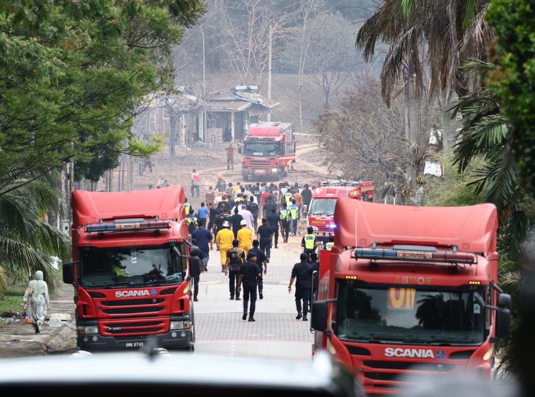 油站地下气管爆炸