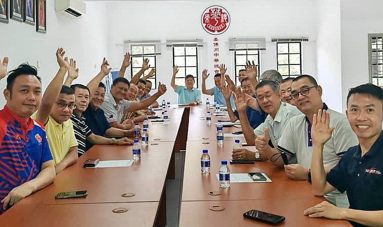 柔华总支持吴添泉免选连任