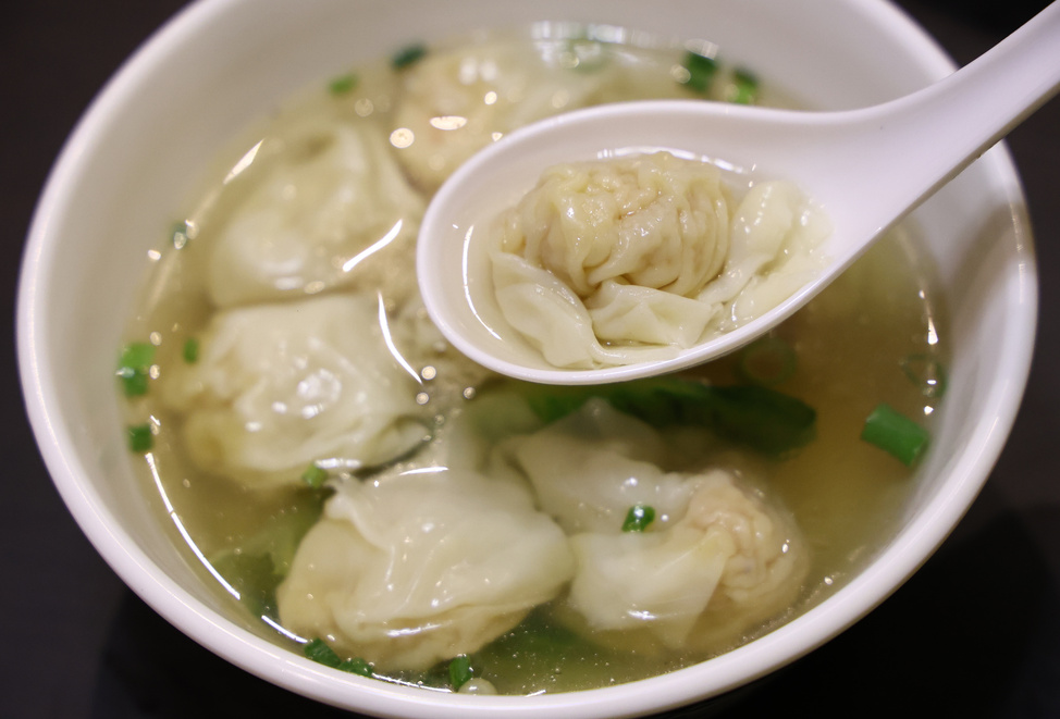 烧鹅大王鲜虾云吞汤