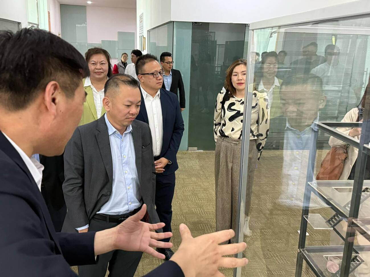 陈泓缣