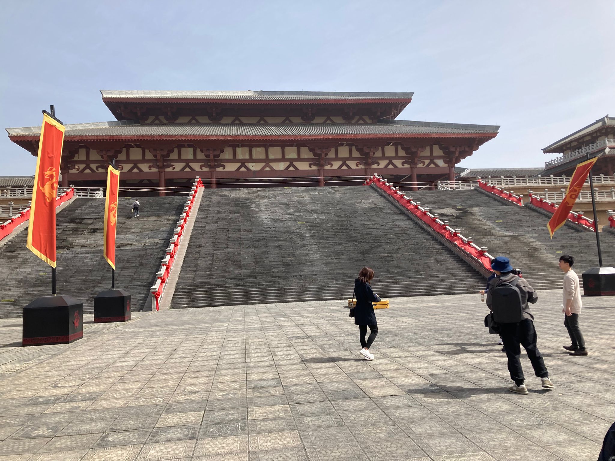 秦汉影视城宣室殿(魏开星提供)