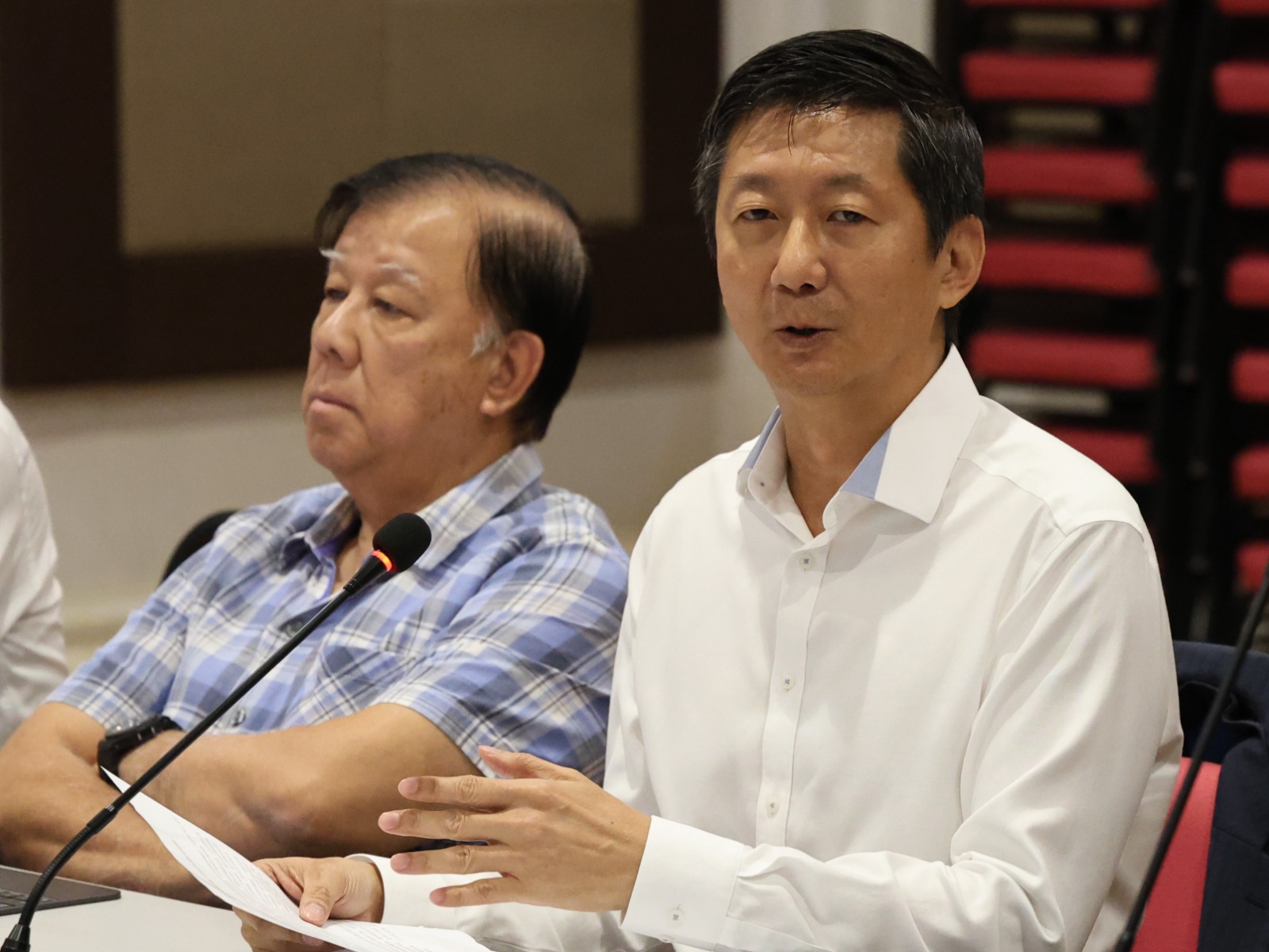 顏登逸 張吉平