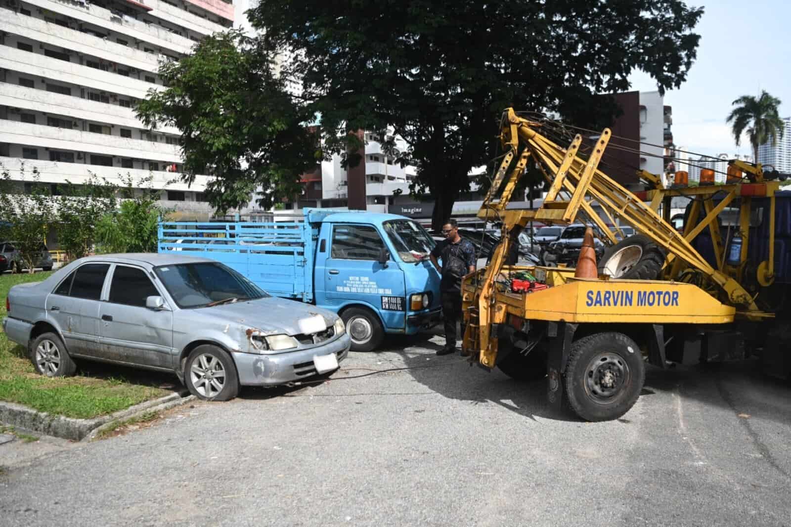 还居民优质环境 槟发展机构五条路拖废车