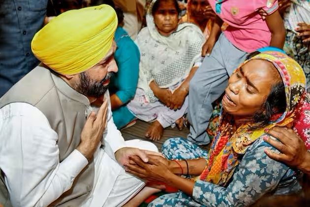 印度北部爆“夺命假酒” 酿至少21死