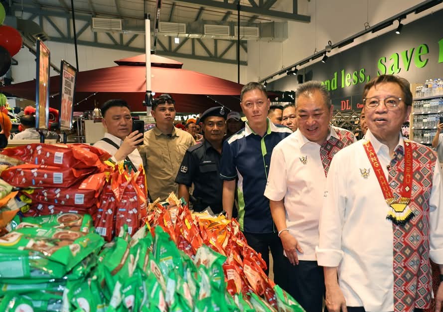 点出国油与砂石油公司纠纷 阿邦佐:砂拉越经济成就遭妒忌