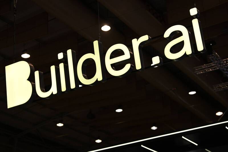 工程师假扮AI·连微软都被骗 新创公司“Builder.ai”破产