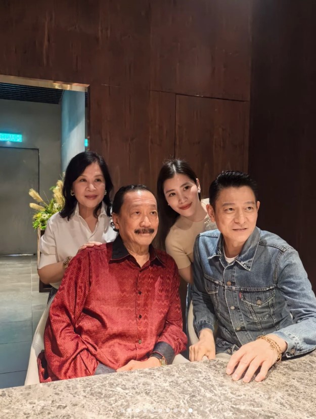 “来和刘德华一起吃饭啦!” 大马最美千金晒合照惹羡慕