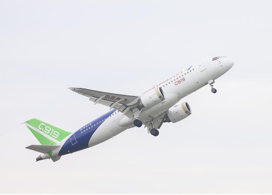 中国 商飞 C919 客机