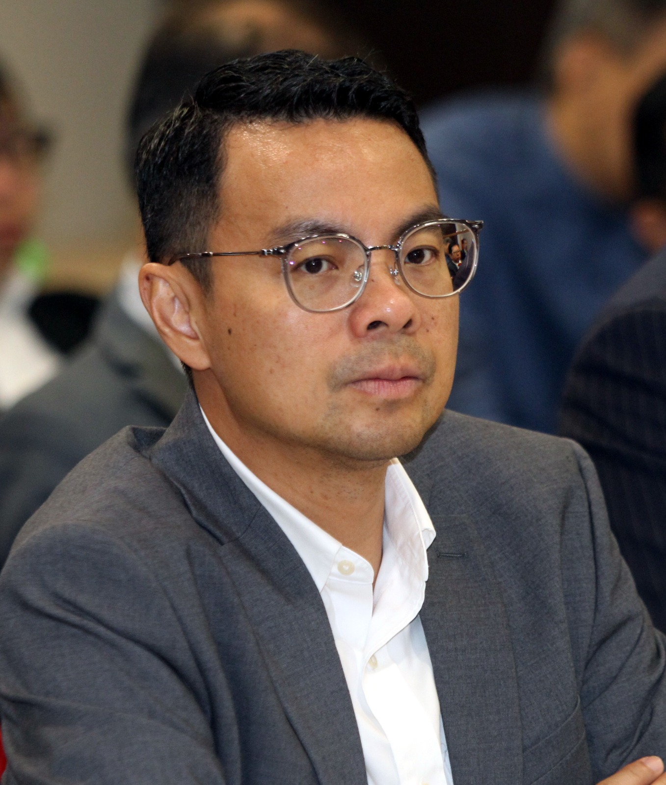 李健聪