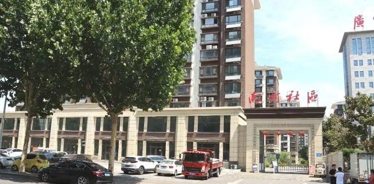 中国山东一村年满22岁免费拿房 外地人直呼:现在迁户口