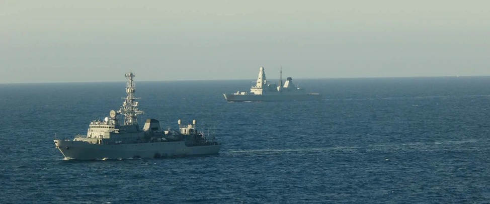 俄舰再现踪英水域 英国海军出动监控