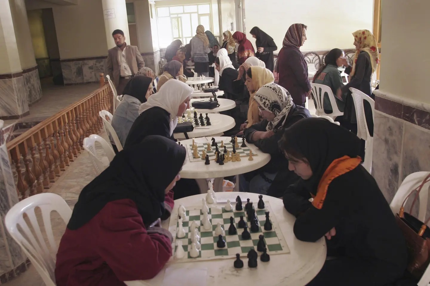 恐涉“赌博成分”阿富汗塔利班禁止下棋