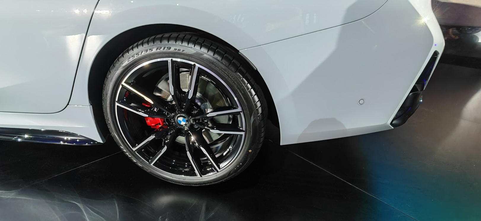 宝马M340i xDrive 50周年纪念版