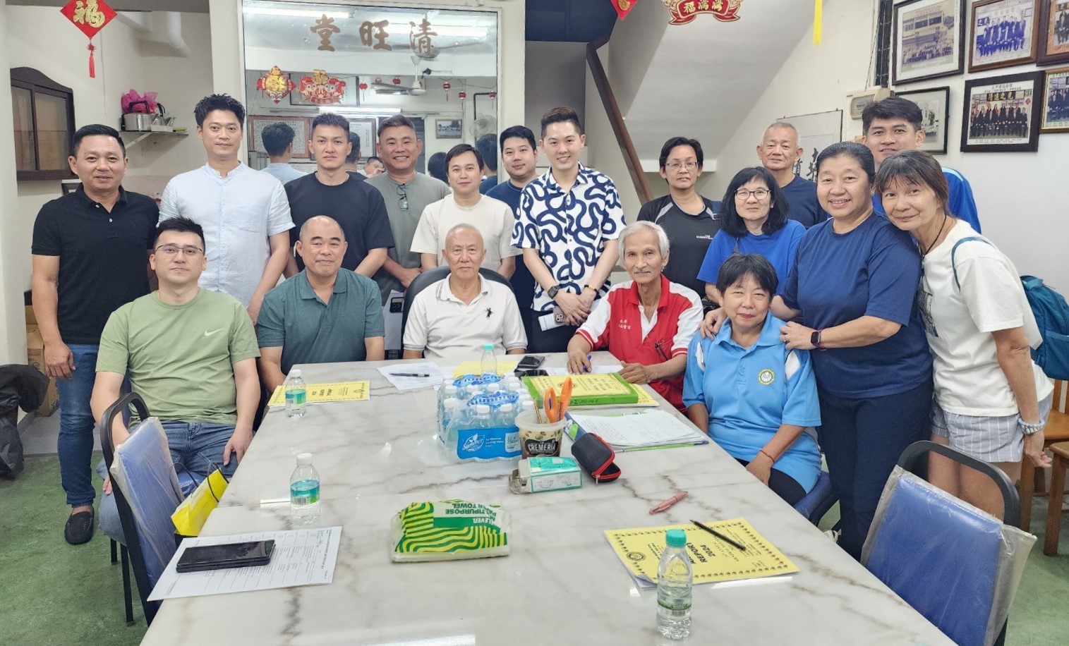 拉律峇登及司南马县羽球公会新届理事
