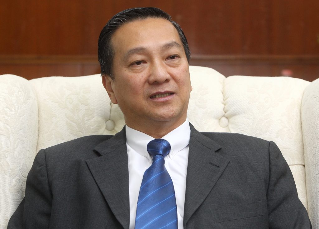 火箭马华民政异口同声 反对强制月领公积金