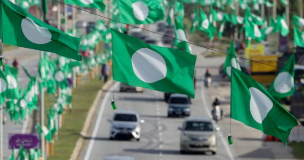 驳土团提供竞选开销 伊党2国会议员:自费承担