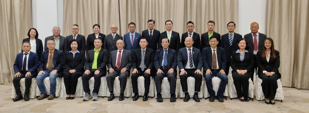 丹永春会馆新届理事会宣誓就职