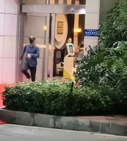 檀健次狂奔