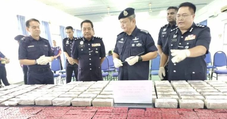 活跃诗巫10年毒网覆灭 捕首脑夫妇起853万财物