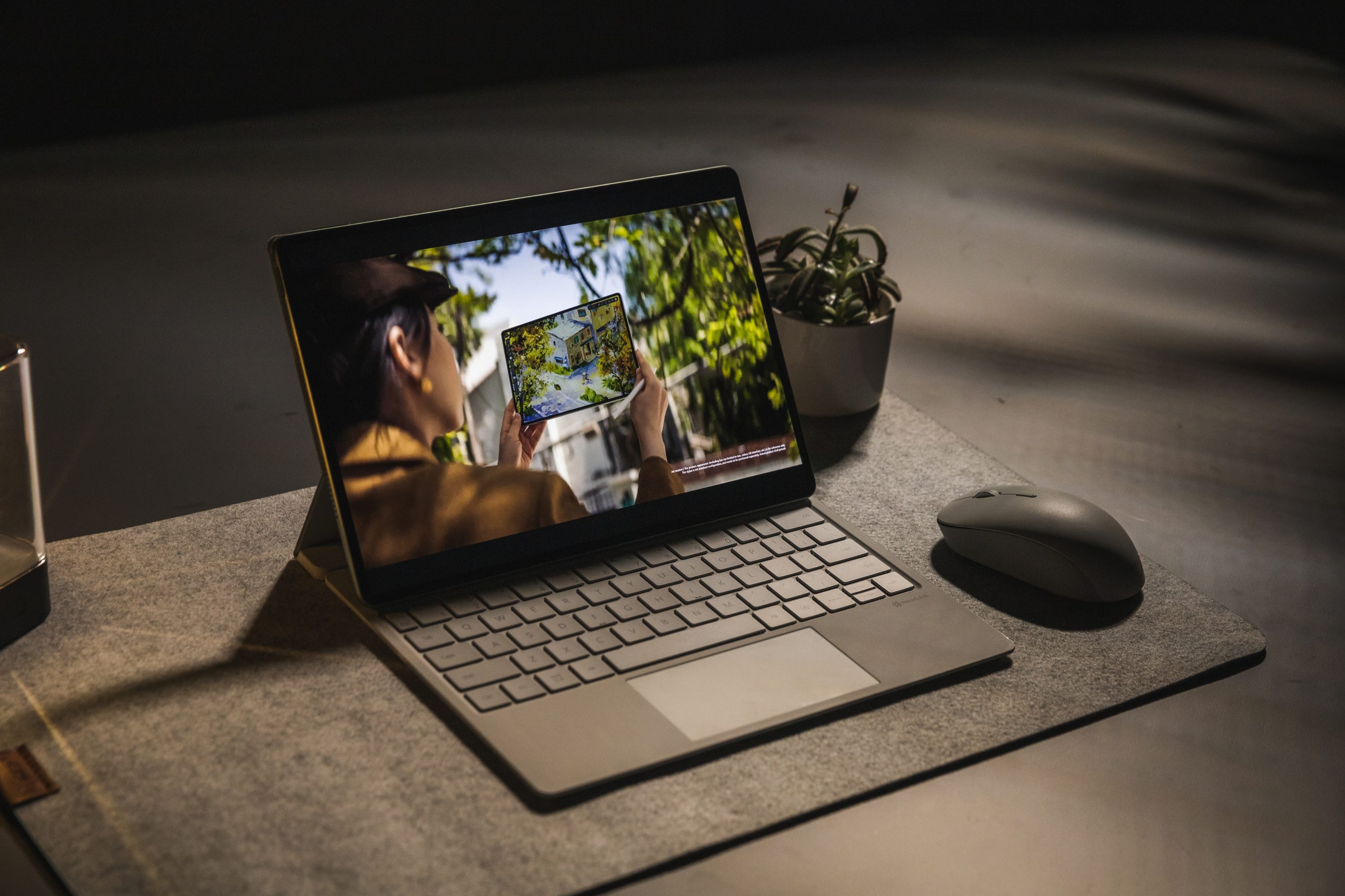 华为全新MatePad Pro 12.2 媲美PC的旗舰体验,移动办公的革命性伙伴 为高效办公与移动专业人士精心设计
