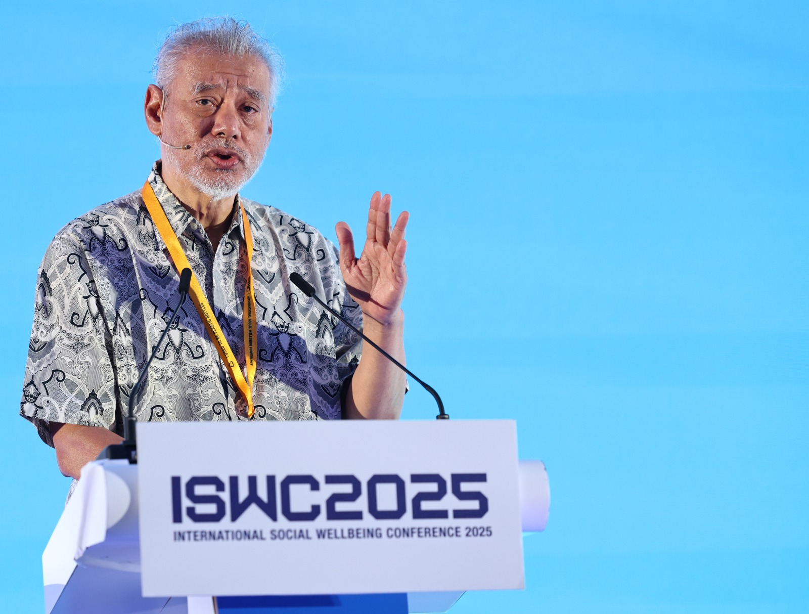 佐摩 Jomo Kwame Sundaram