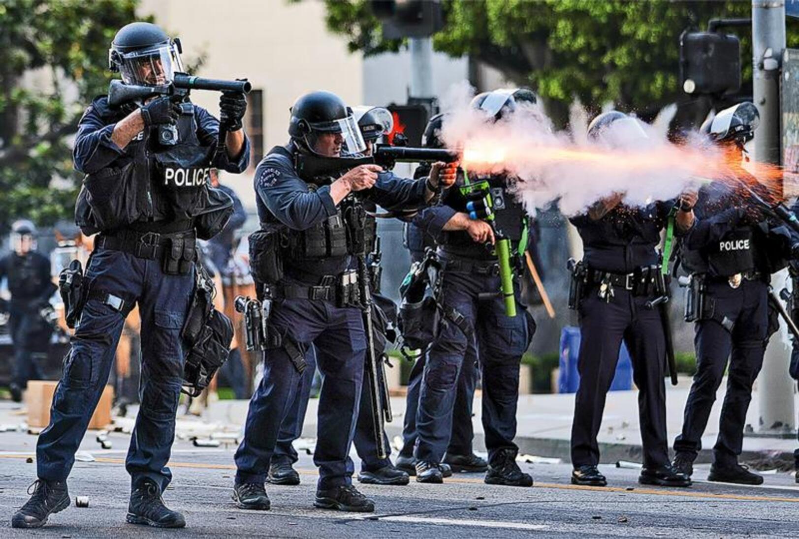 民警卫军