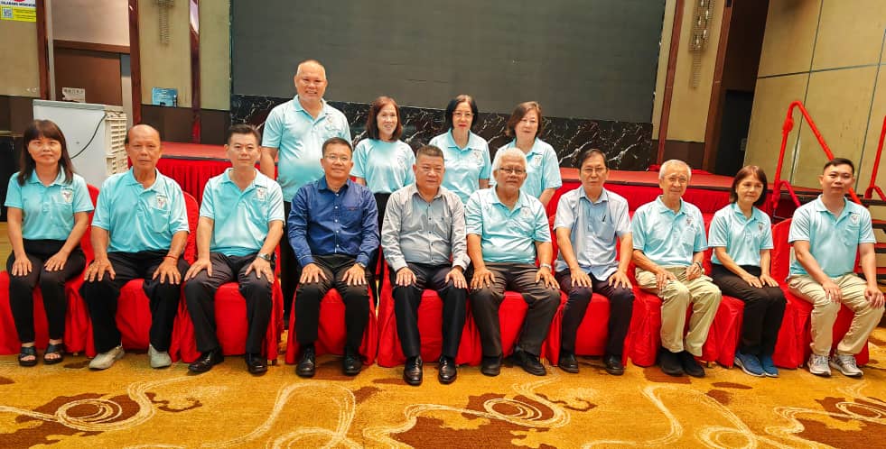 沈春祥:彭州7月起全面禁用保丽龙饭盒 违者将受对付