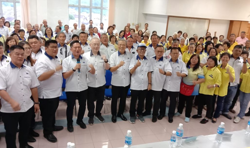 魏家祥:文冬是马华重要选区肯定继续出战