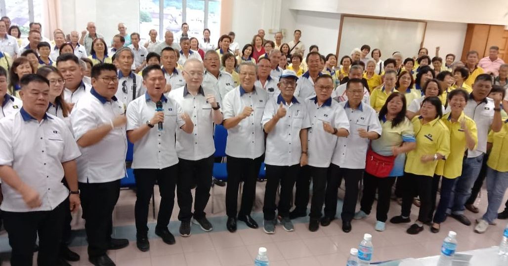 魏家祥：文冬是馬華重要選區肯定繼續出戰