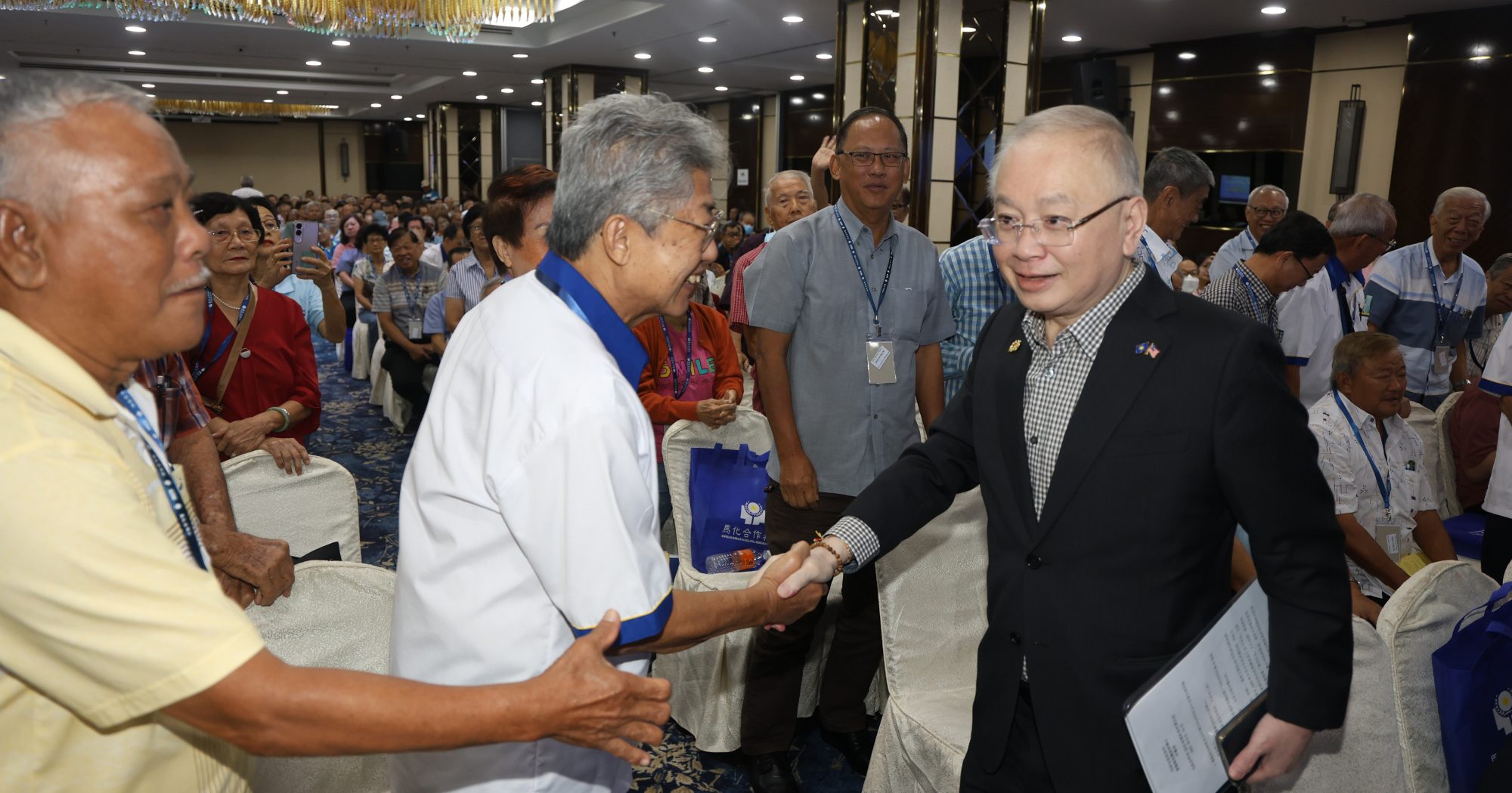 魏家祥:特朗普政策变化大 需更多创意经营马化合作社