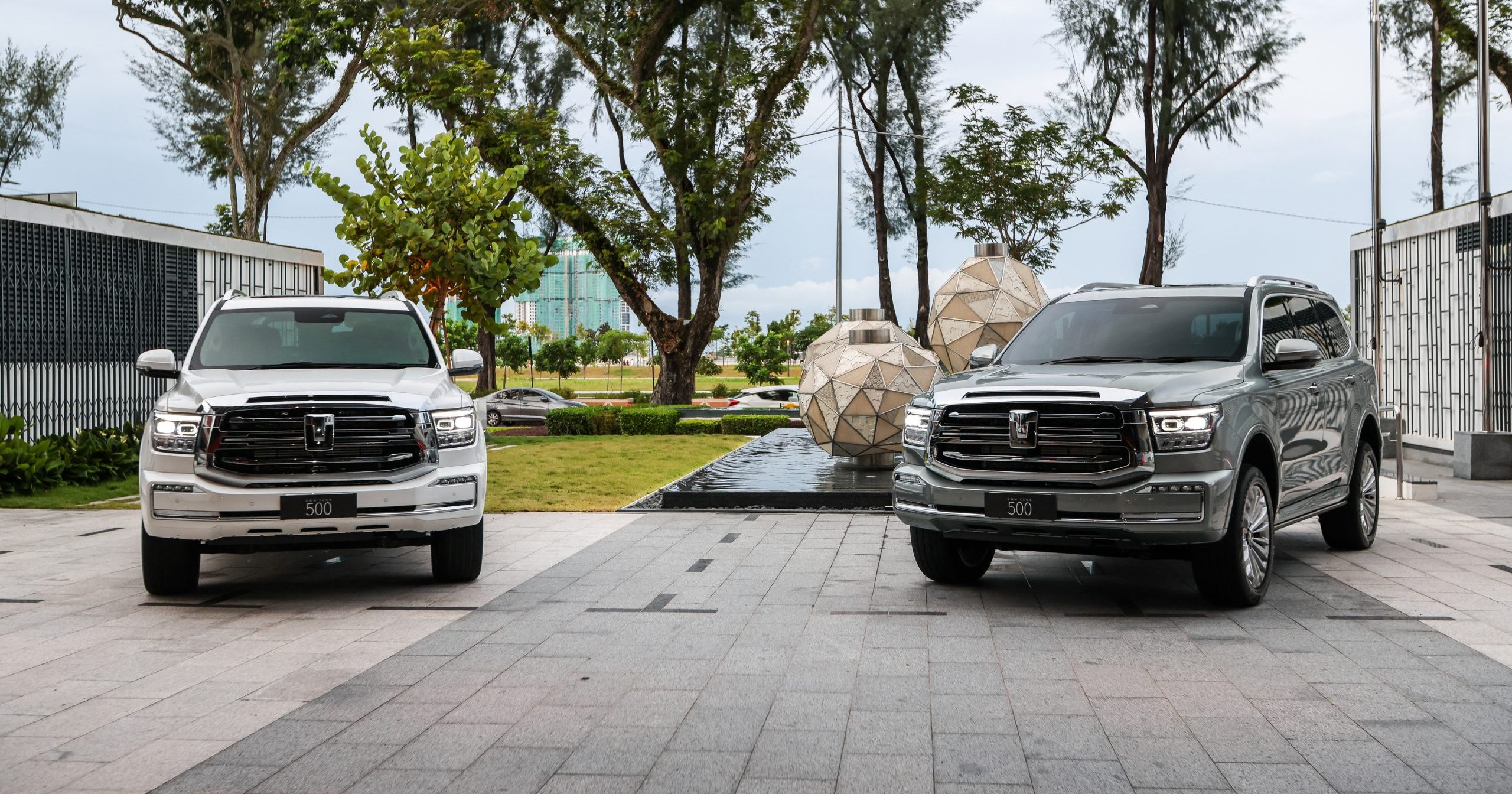 GWM坦克500 Hev 豪华越野SUV的挑战者