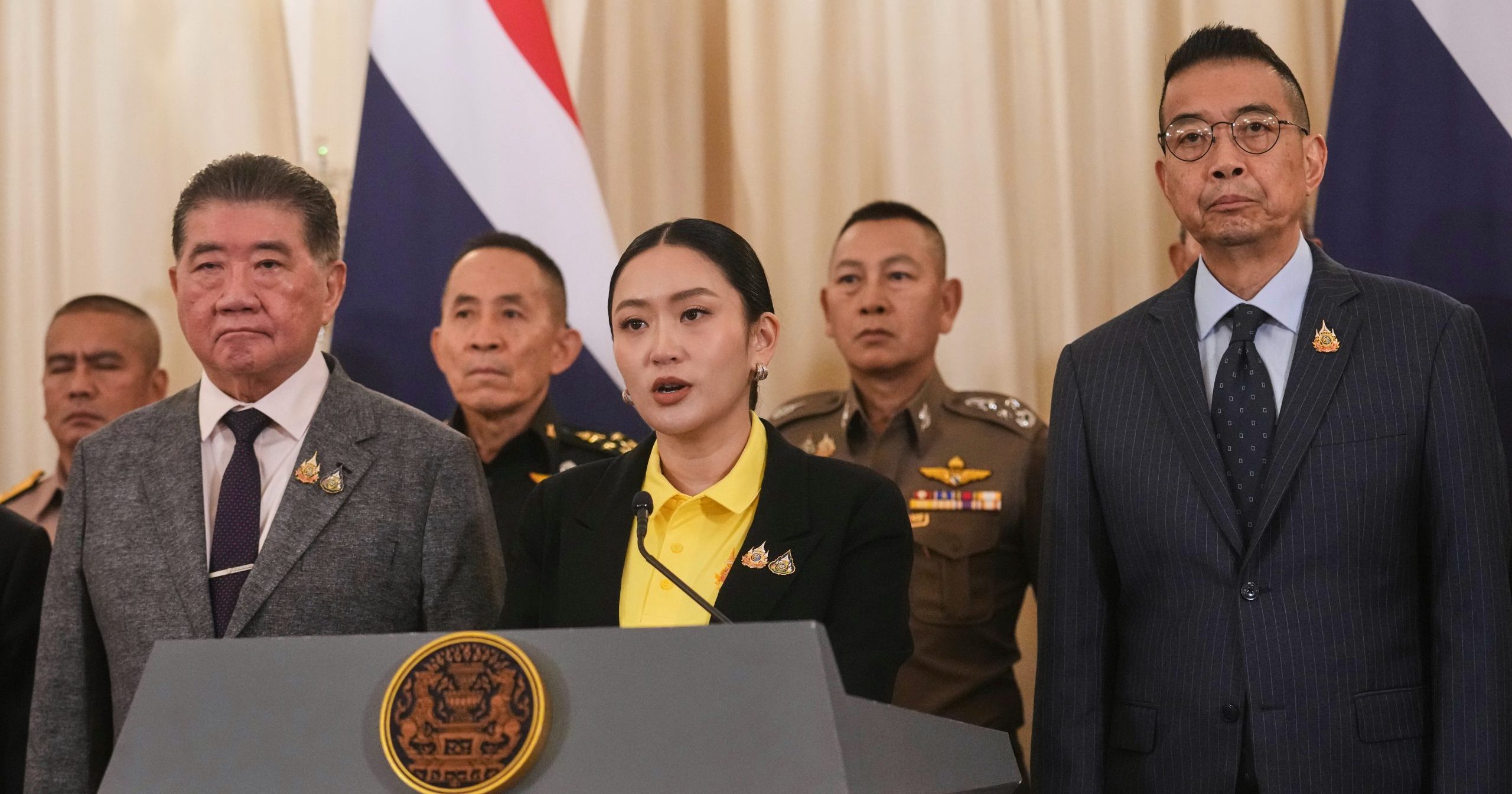 尝试稳控局势 泰政府本周改组内阁