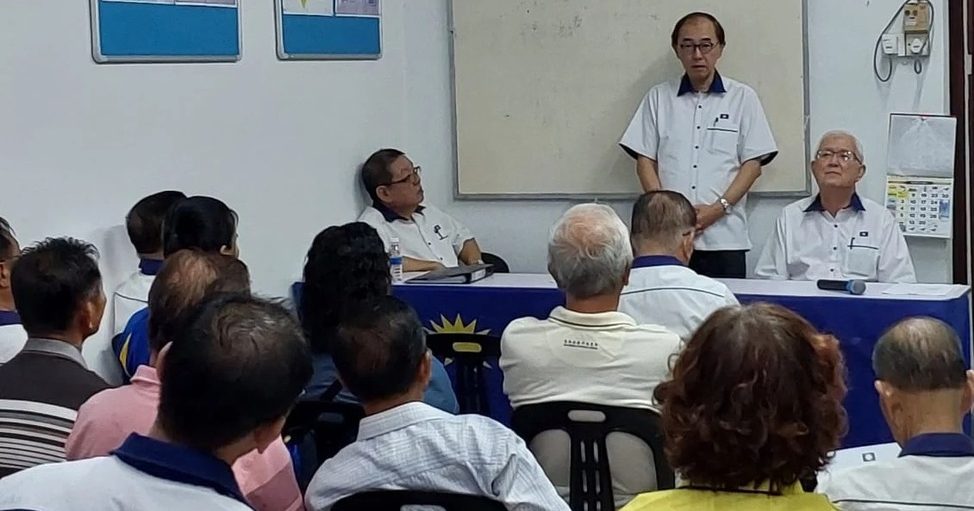 没议席上阵难以想象 马汉顺吁巫统速商讨