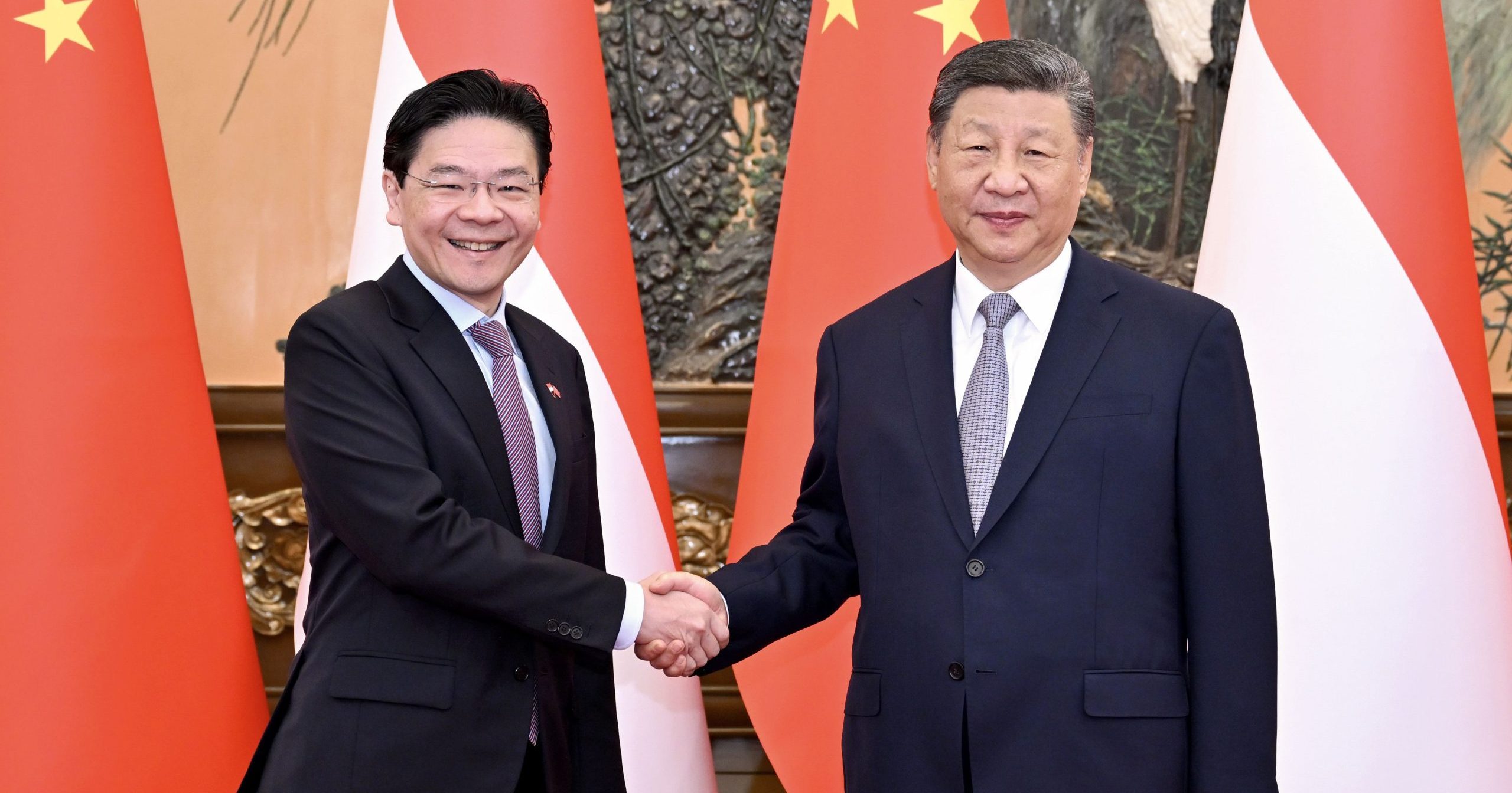 习近平晤黄循财 中新签4合作共迎挑战
