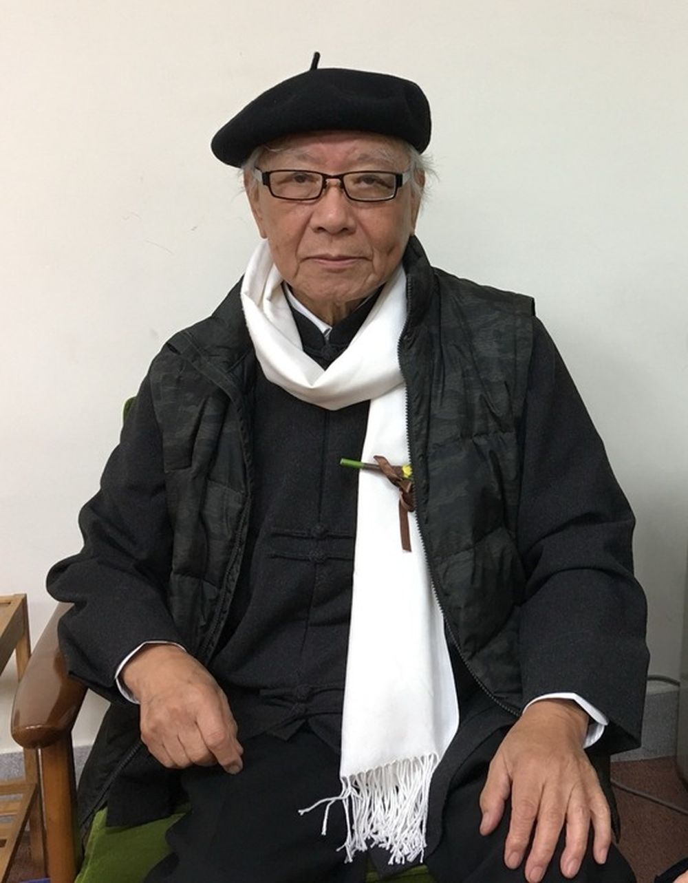 郑愁予