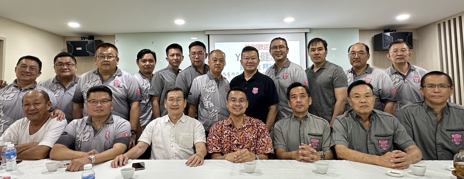 李健聪与八打灵再也咖啡酒餐商公会