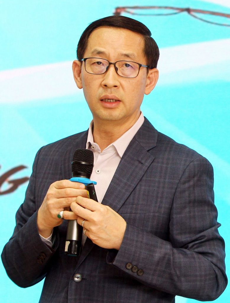 专家:可乘势答应美国要求 取消数字税关税有望10%