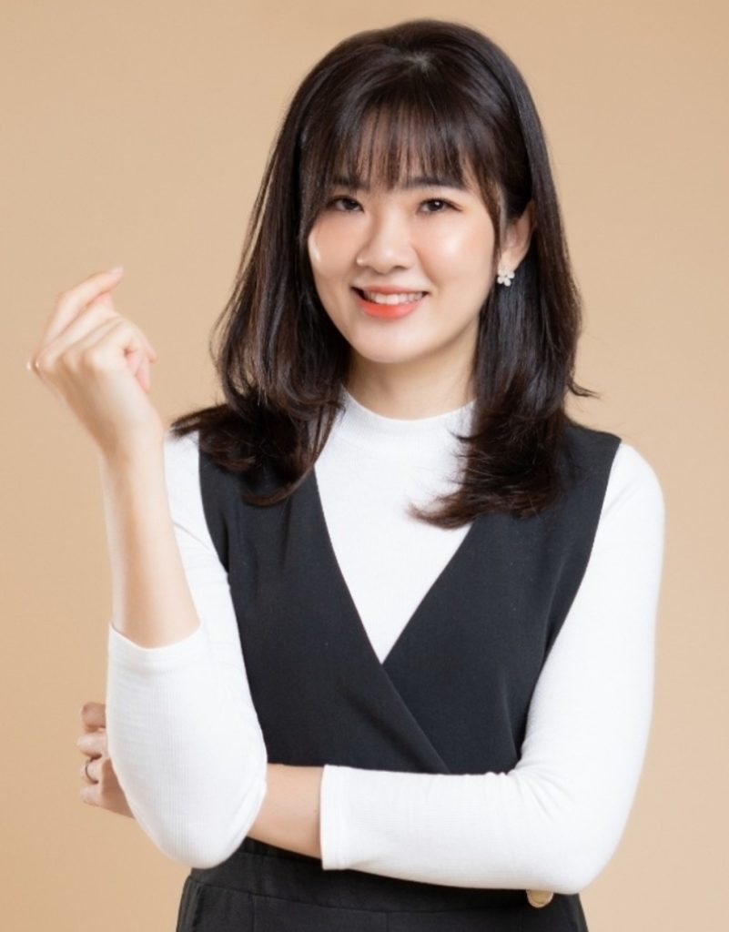 萧伊妗