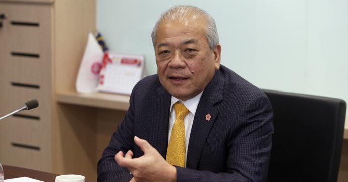 别让援助变杯水车薪 吴添泉:助民也要助商