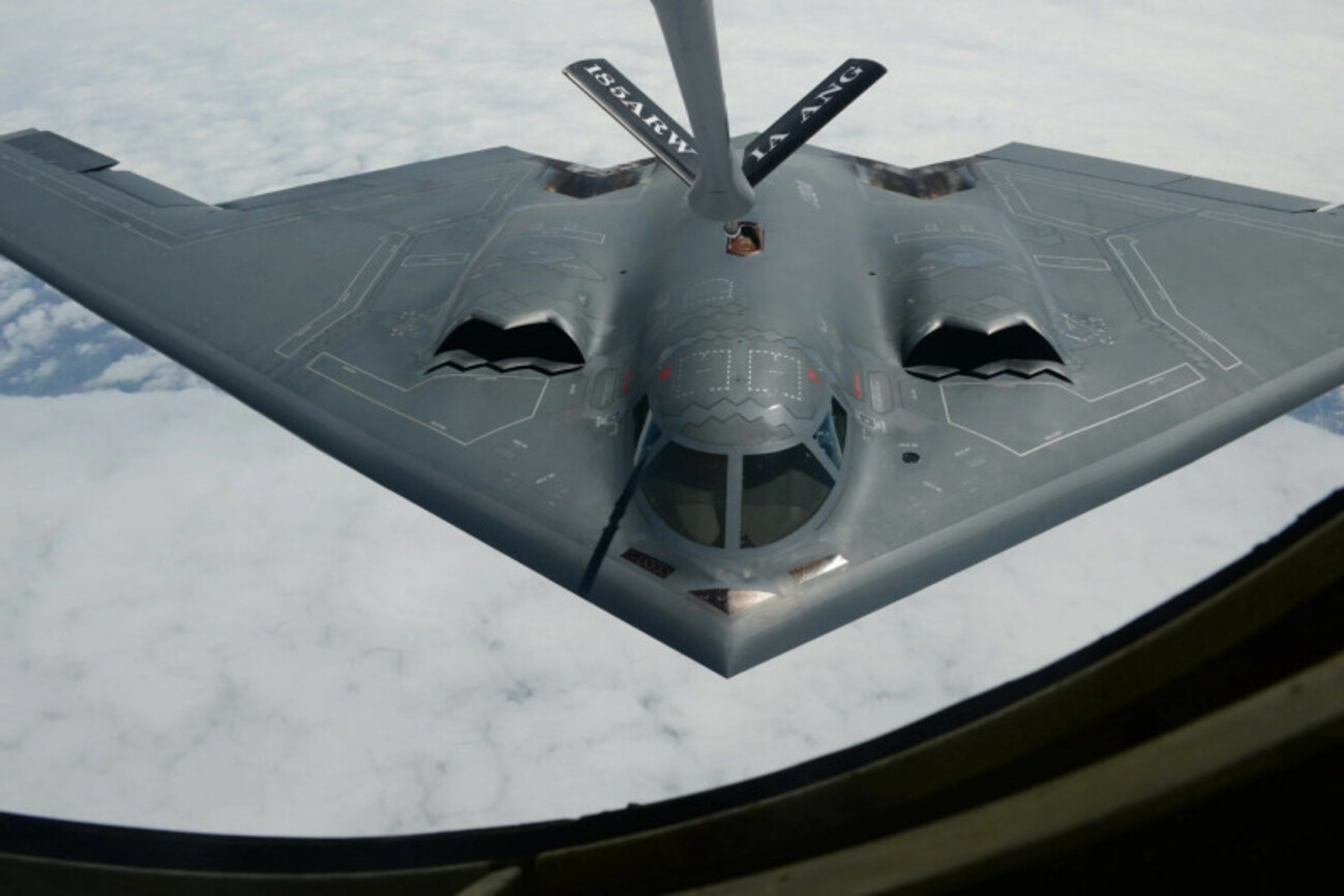 B-2长程轰炸机