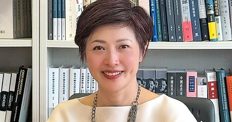 从印尼到北京到香港 身分认同与离散史诗/史柳艺