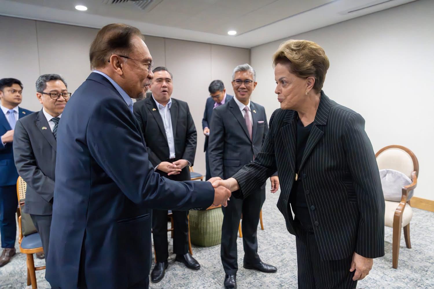 安华会见罗塞夫