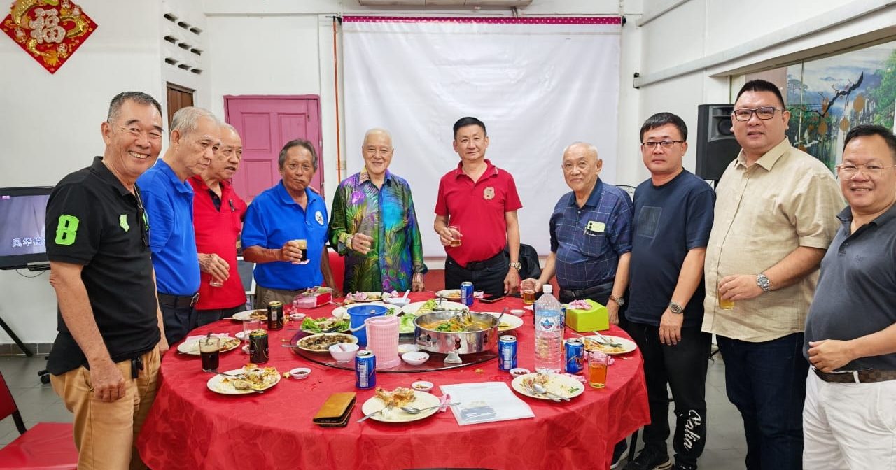 杨克浩促乡亲参与世界海南乡团联谊大会