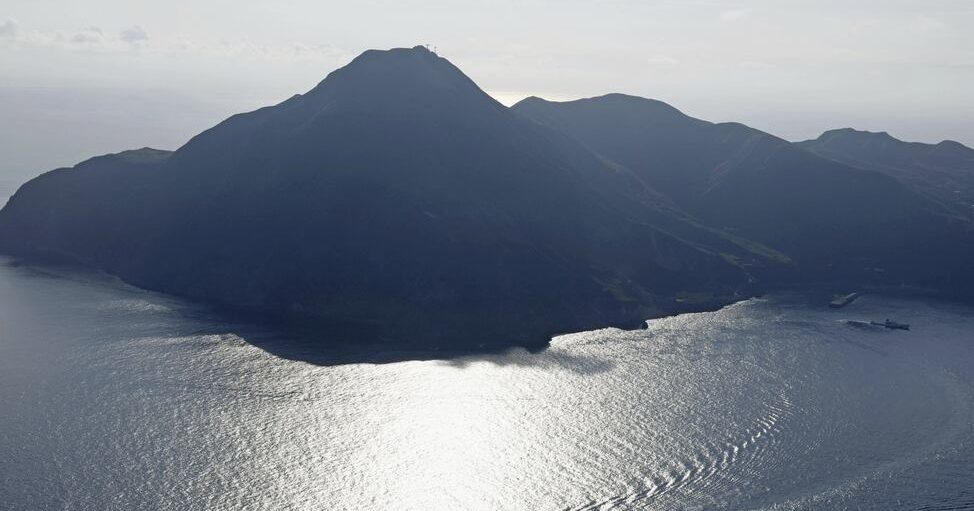 鹿儿岛外海震1500次 地壳罕见移动4公分