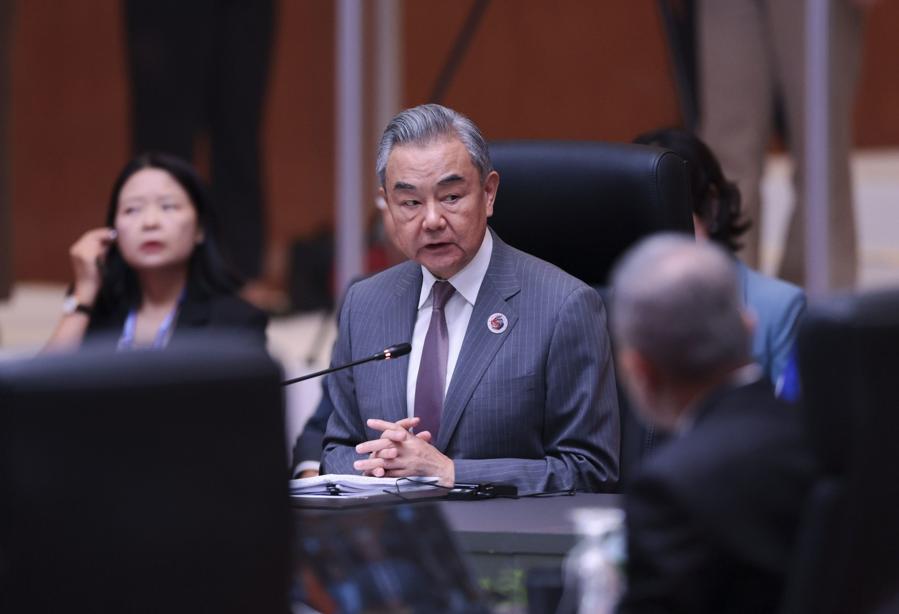 中国外交部长王毅出席第26届东盟与中日韩(10+3)外长会议